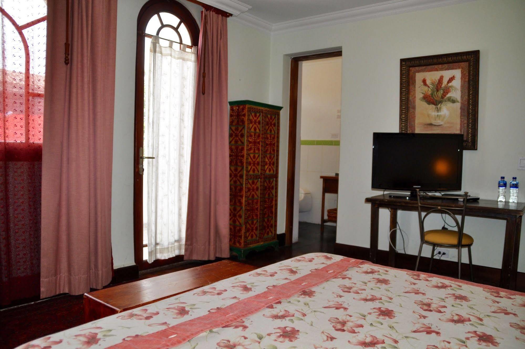 Boutique Hotel Casa Foch Quito Eksteriør bilde